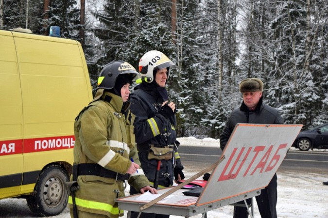 Страшное ДТП смоделировало МЧС в Ивановской области фото 11