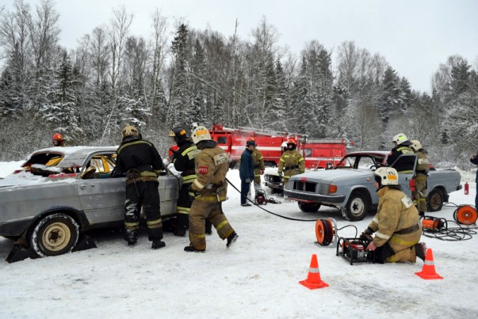 Страшное ДТП смоделировало МЧС в Ивановской области фото 5