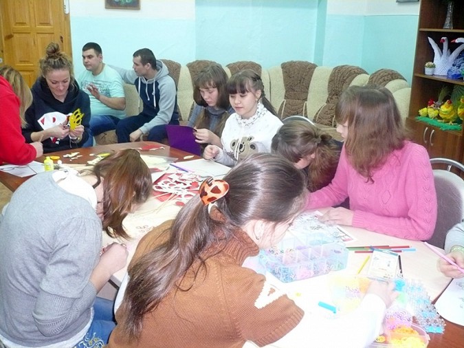 Волонтёры из Москвы одарили детей из Кинешемской школы-интерната фото 5