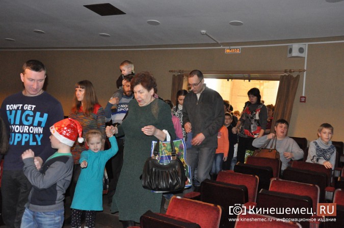 Благотворительную ёлку города исключили из плана новогодних мероприятий фото 27