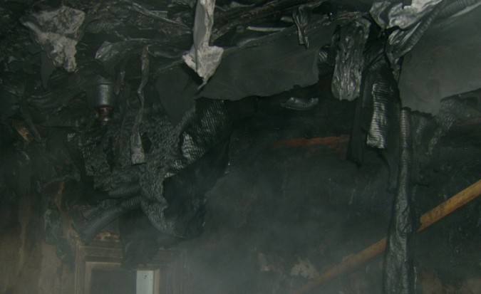 77-летний мужчина погиб при пожаре в собственном доме фото 2