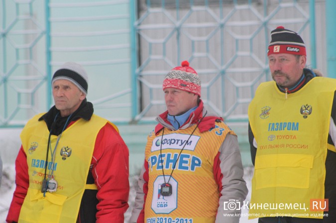 Сильнейшие лыжники региона соревновались в Кинешме фото 12