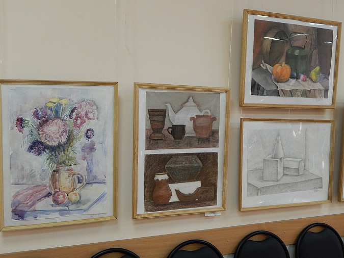 В художественной школе открылась выставка работ отличников фото 4