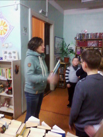 Дети играли с Винни-Пухом фото 16