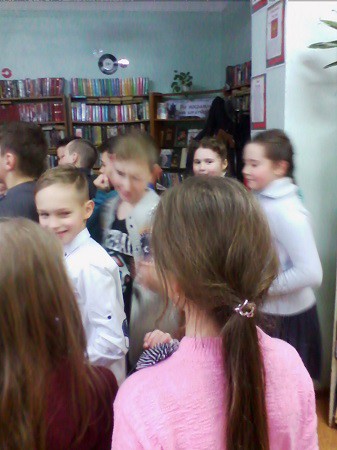 Дети играли с Винни-Пухом фото 18