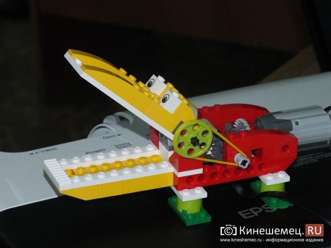 Педагоги изучали конструкторы Лего фото 6