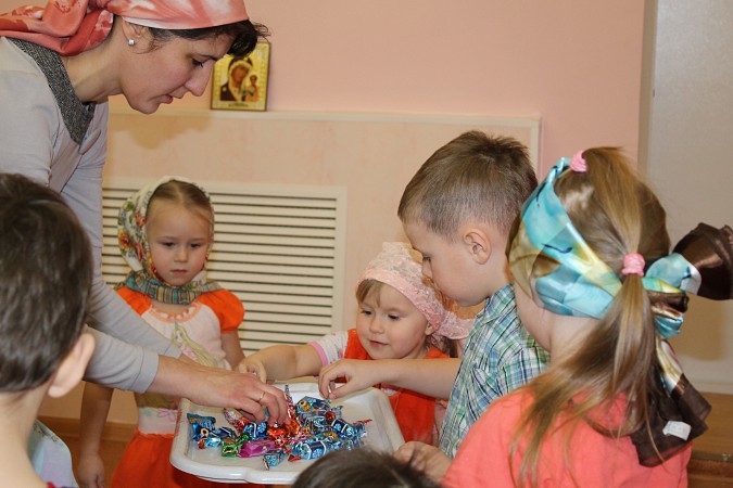 Детям рассказали о традициях и истории Крещения фото 4