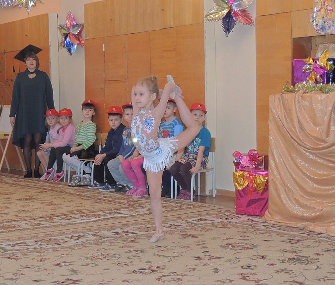 «Магистры дошкольных наук» сыграли в КВН фото 4