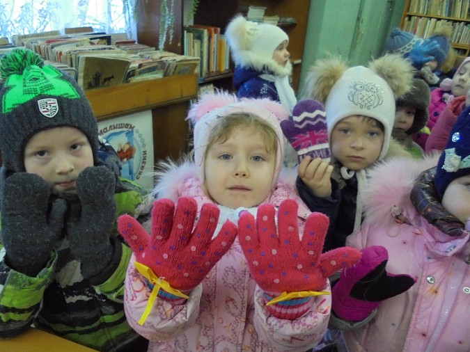 Дошколята отметили «Праздник рукавички» фото 9