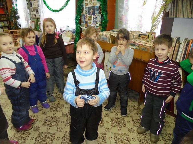 Дошколята отметили «Праздник рукавички» фото 4