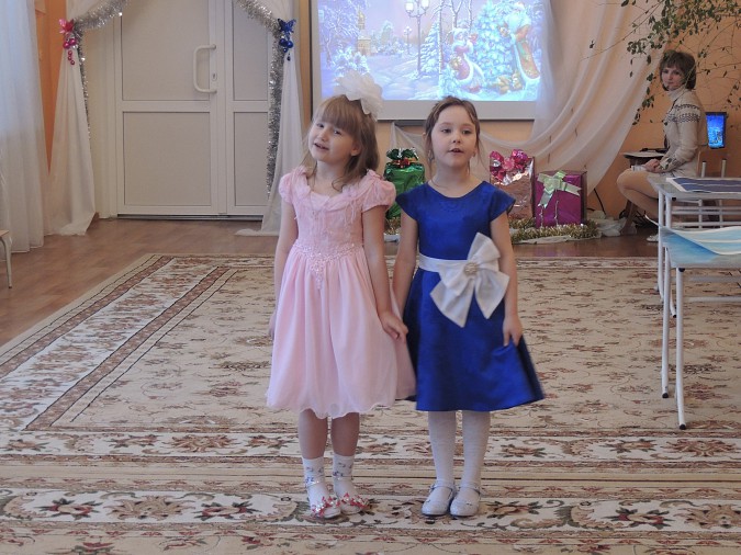 Окунулись в мир поэзии, музыки и живописи фото 7