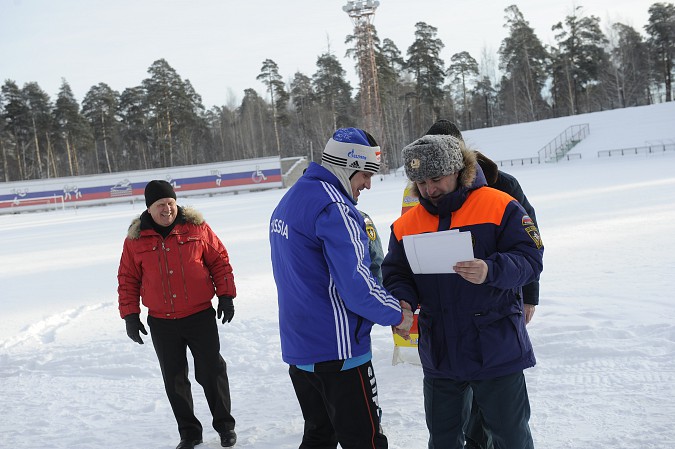 Спасатели региона соревновались на лыжных трассах в Кинешме фото 6