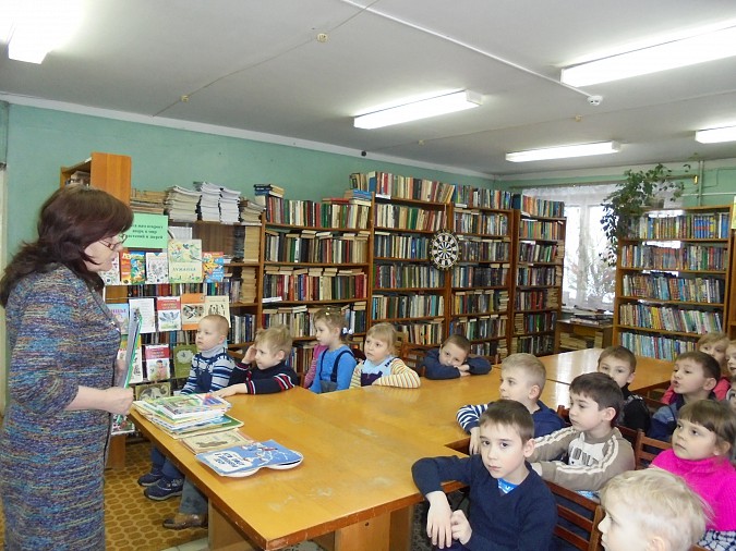 Книга нам откроет дверь в мир растений и зверей фото 3