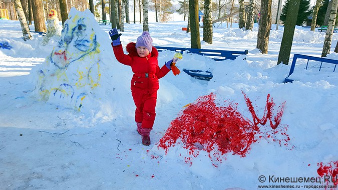 В Кинешме вылепили снежное сердце фото 13