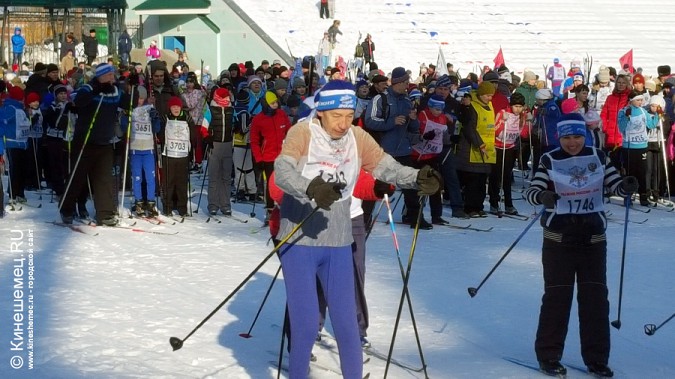 Более тысячи лыжников состязались в Кинешме фото 12