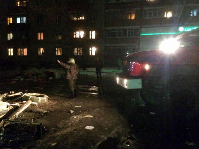На место обрушения жилого дома выехали сотрудники МЧС по Ивановской области фото 4