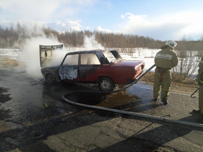 Два автомобиля вспыхнули в Ивановской области фото 2