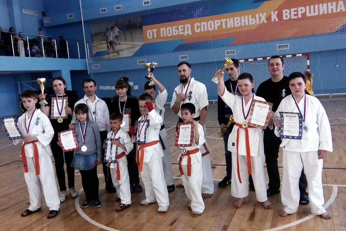 Кинешемские каратисты завоевали 18 медалей фото 7