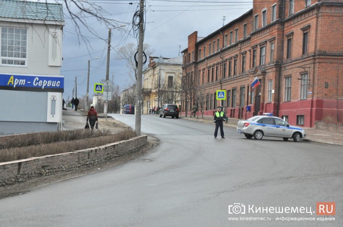 Следственный комитет перекрыл улицу Ленина в Кинешме фото 2