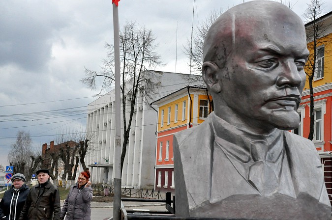 По улицам Кинешмы проехал Ленин фото 6