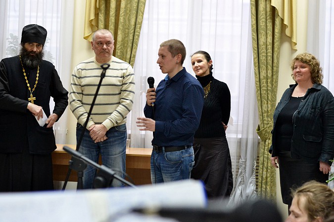 В Иванове прошла выставка кинешемского фотографа «Через веру к миру» фото 7