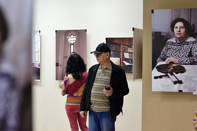 В Иванове прошла выставка кинешемского фотографа «Через веру к миру» фото 3