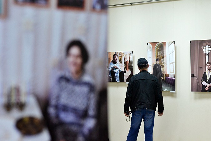 В Иванове прошла выставка кинешемского фотографа «Через веру к миру» фото 8