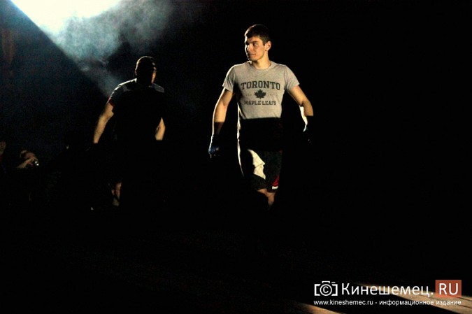 Сильнейшие бойцы ММА дрались на сцене Кинешемского театра фото 15