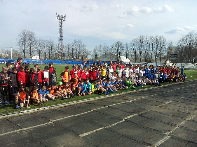 Кинешемские футболисты сыграли на турнире «Спасибо деду за Победу» фото 2