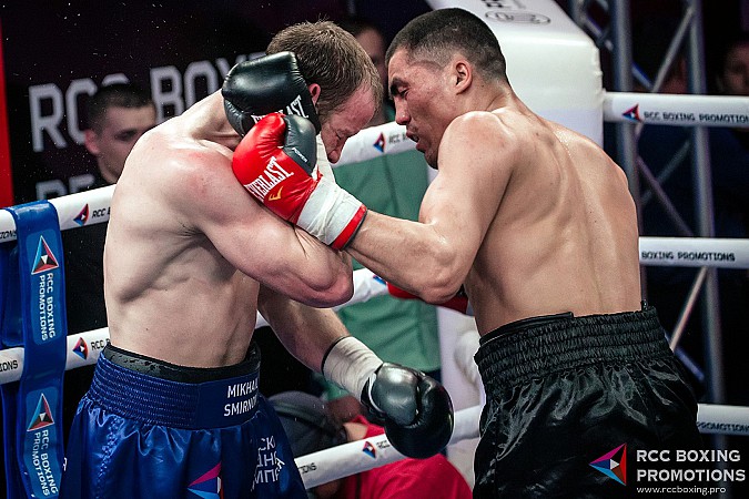 Кинешемский боксер-профессионал победил соперника из Таджикистана фото 4