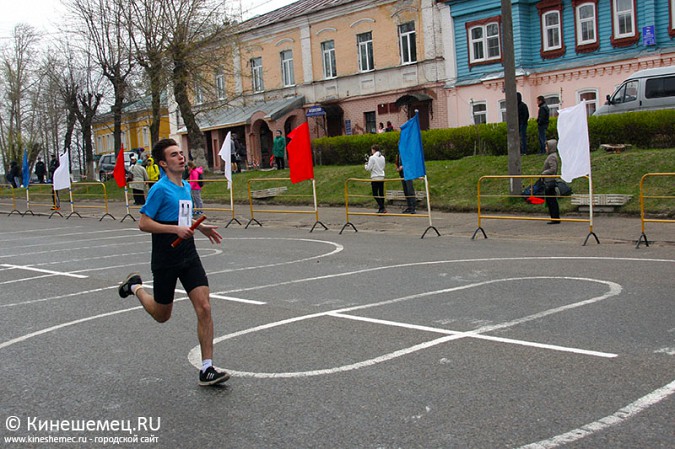 В Кинешме прошла традиционная легкоатлетическая эстафета фото 29