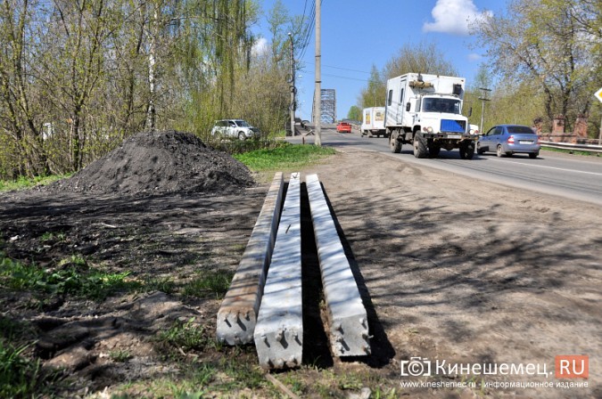 В Кинешме водитель «Лады» протаранил три железобетонных столба фото 8