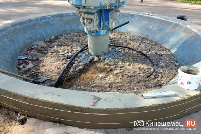 На Волжском бульваре в Кинешме запустили фонтан фото 6