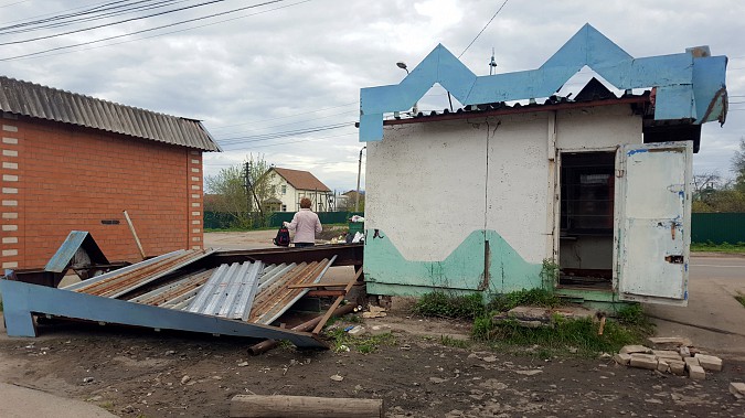 В Кинешме обрушилась автобусная остановка "Улица Текстильная" фото 6