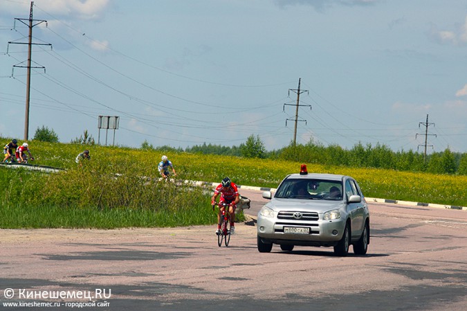 В Кинешемском и Заволжском районах соревновались велогонщики фото 21