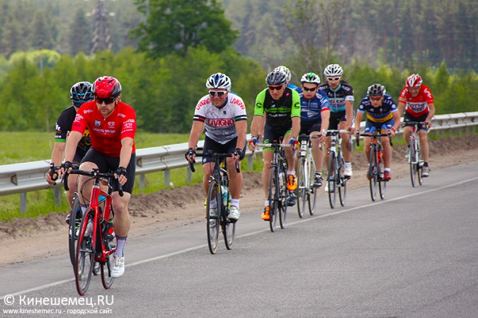 В Кинешемском и Заволжском районах соревновались велогонщики фото 20