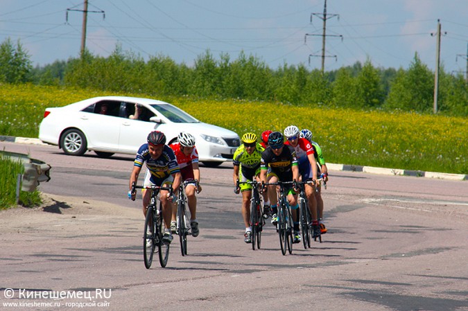 В Кинешемском и Заволжском районах соревновались велогонщики фото 22