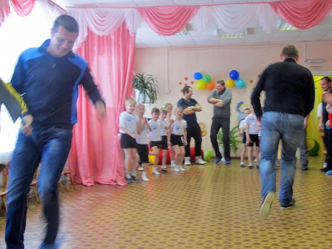 «Моряки» и «Лётчики» соревновались в кинешемском детском саду фото 3