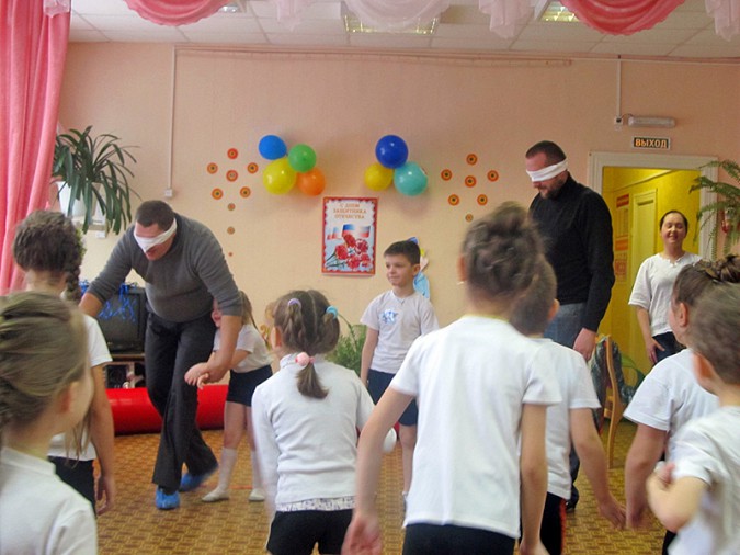 «Моряки» и «Лётчики» соревновались в кинешемском детском саду фото 5