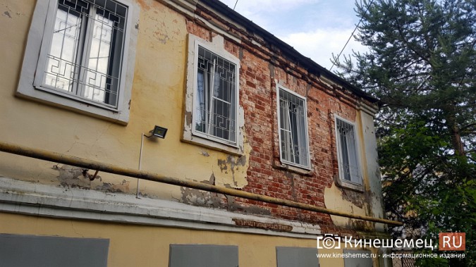 Предприниматели не хотят ремонтировать фасад дома на Рылеевской в центре Кинешмы фото 8