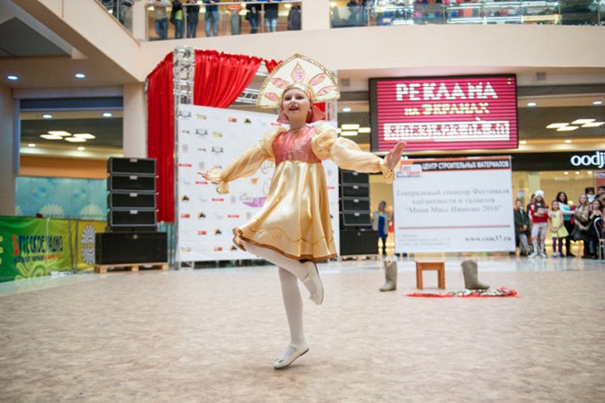 Маленькая кинешемская танцовщица очаровала публику фото 3