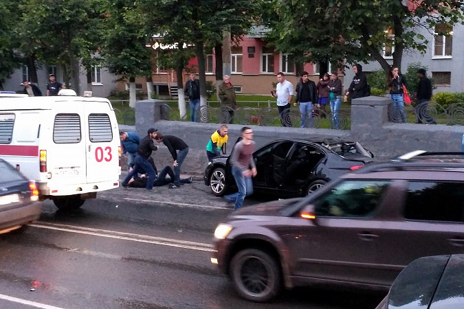 Страшное ДТП в центре Иванова: один погибший и пятеро раненых фото 2