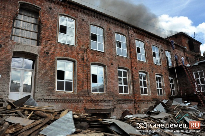 Пожар на хлопчатобумажном комбинате "Навтекс" в Ивановской области ликвидирован фото 8