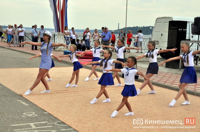Флагман «Пётр» возглавил кинешемскую «эскадру» в День ВМФ фото 21