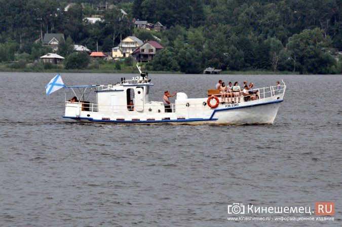 Флагман «Пётр» возглавил кинешемскую «эскадру» в День ВМФ фото 43