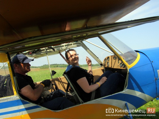 Пилот Николаса Кейджа прилетел на фестиваль авиации в Юрьевце фото 4
