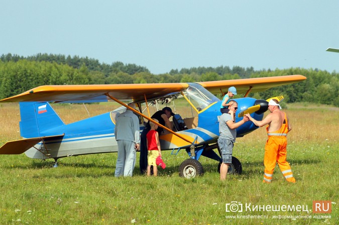 Пилот Николаса Кейджа прилетел на фестиваль авиации в Юрьевце фото 5