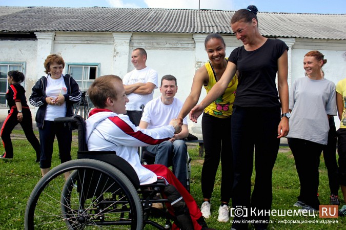Осужденные женской колонии Кинешмы посоревновались со спортсменами-паралимпийцами фото 17