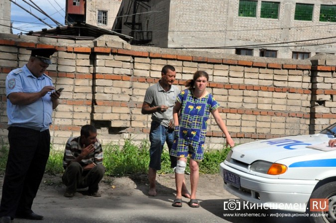 В Кинешме  «десятка» влетела в кирпичный забор у мельзавода фото 3