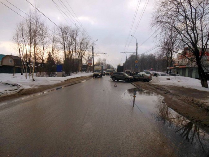 При ДТП в Ивановской области пострадали четыре человека фото 3
